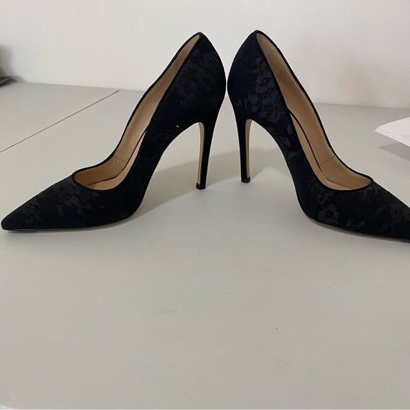 MAXMARA Black Pointed toe Lace Overlay Stiletto Pumps - Picture 5 of 9
